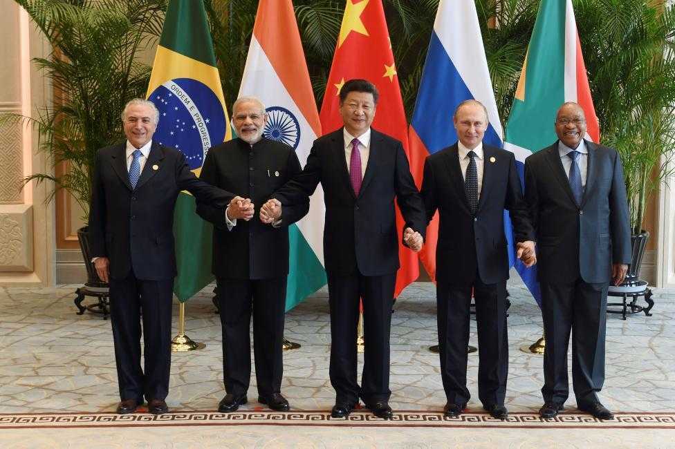 BRICS Ülkeleri Liderleri (Brezilya, Hİndistan, Çin, Putin ve Güney Afrika)