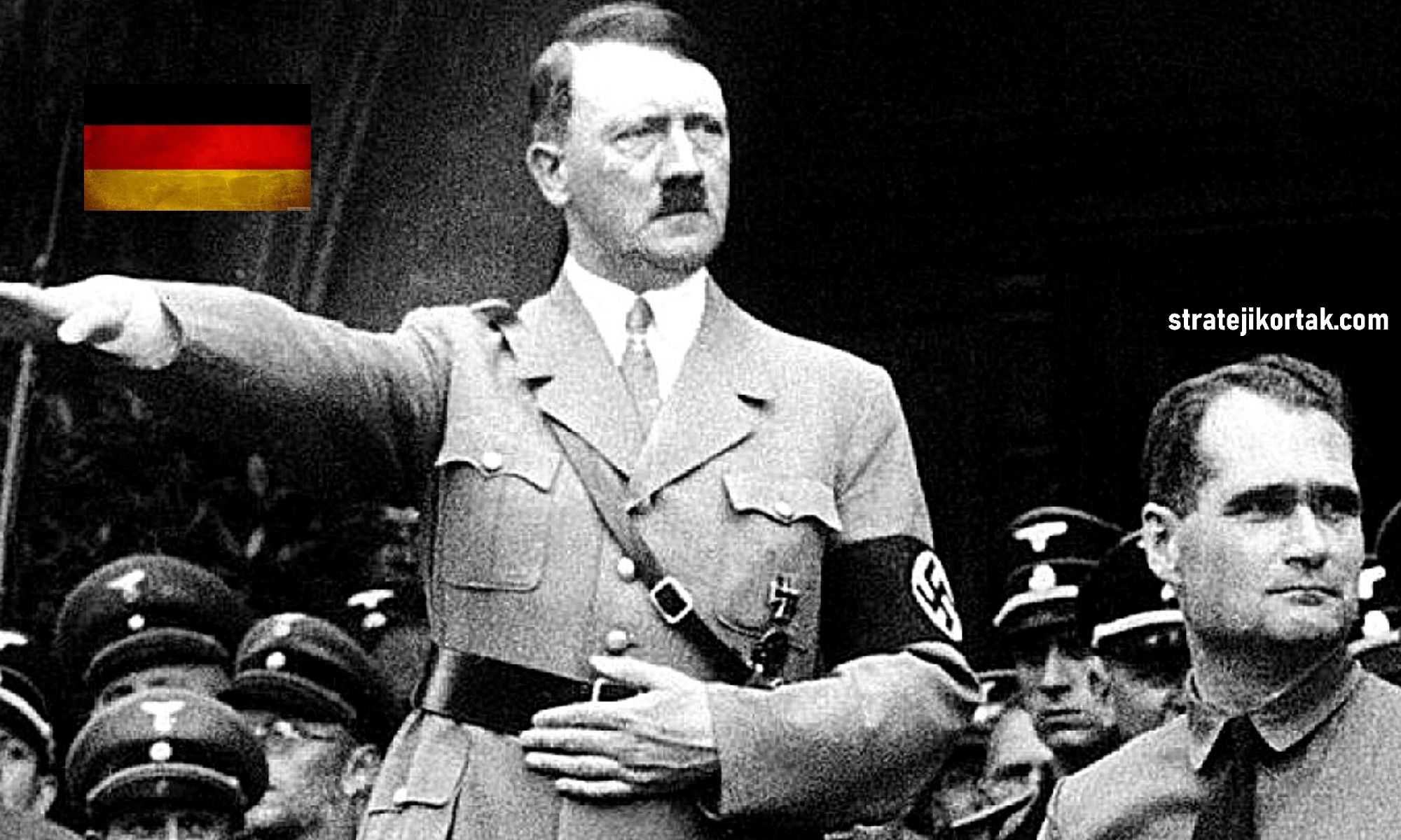 Гитлер В Юбке Картинки